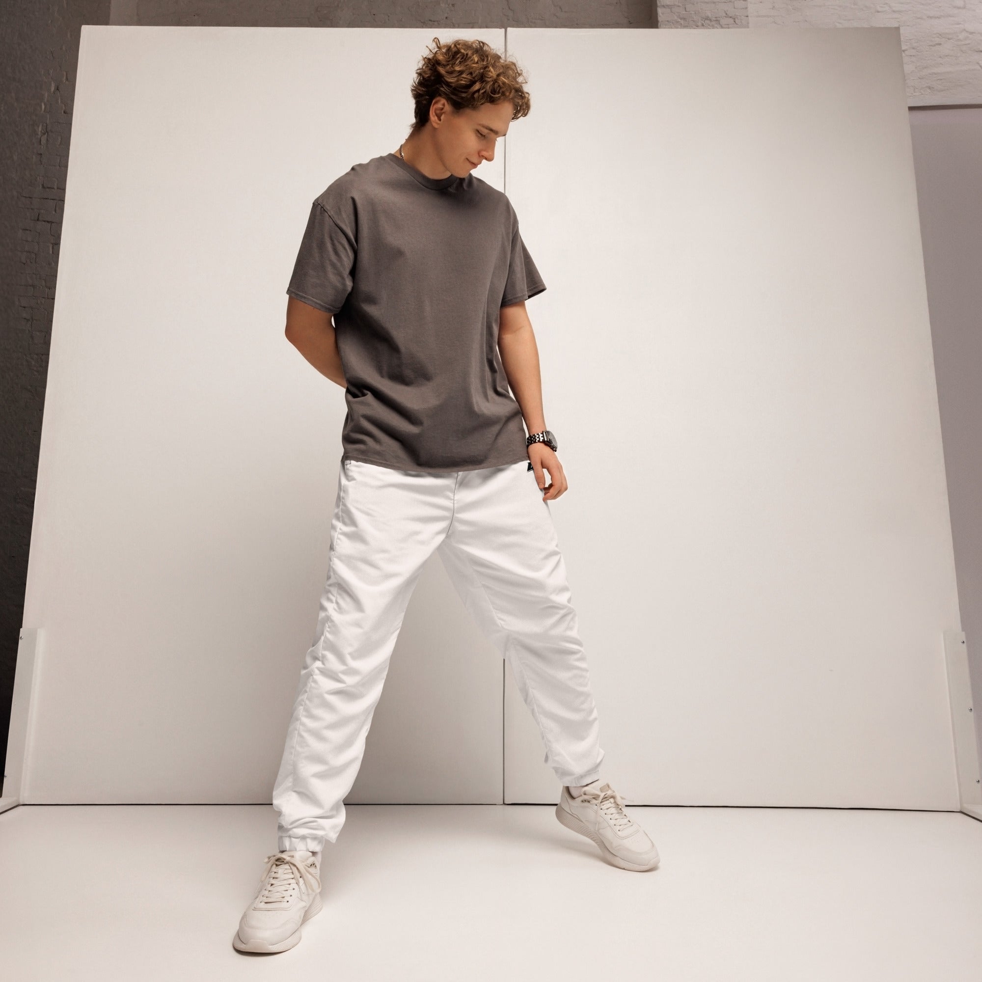 Pantalon de jogging streetwear unisexe LB noir, vue de face