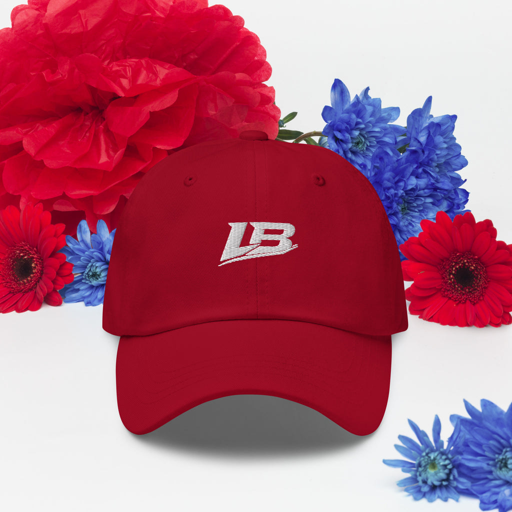 Casquette dad hat unisexe streetwear LB coloris cranberry, vue de face
