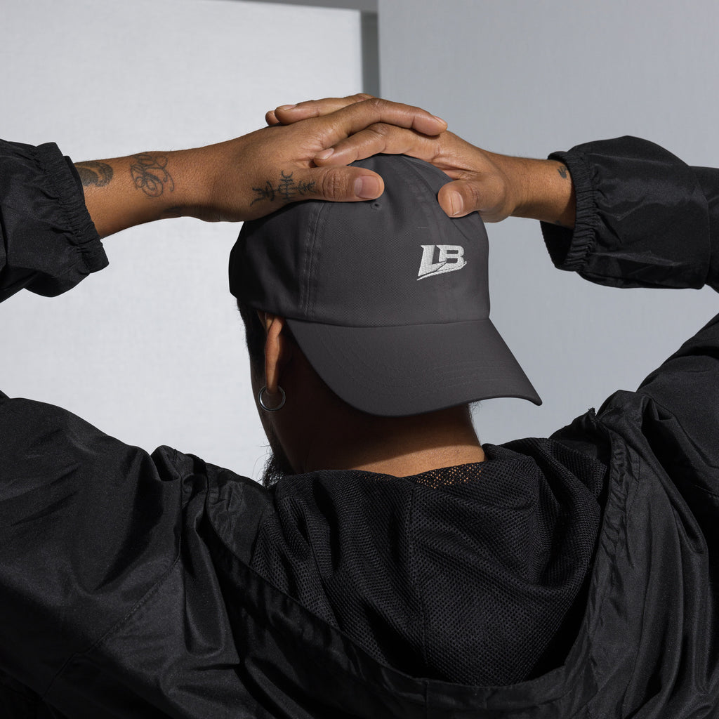 Casquette dad hat unisexe streetwear LB coloris dark grey, vue de face
