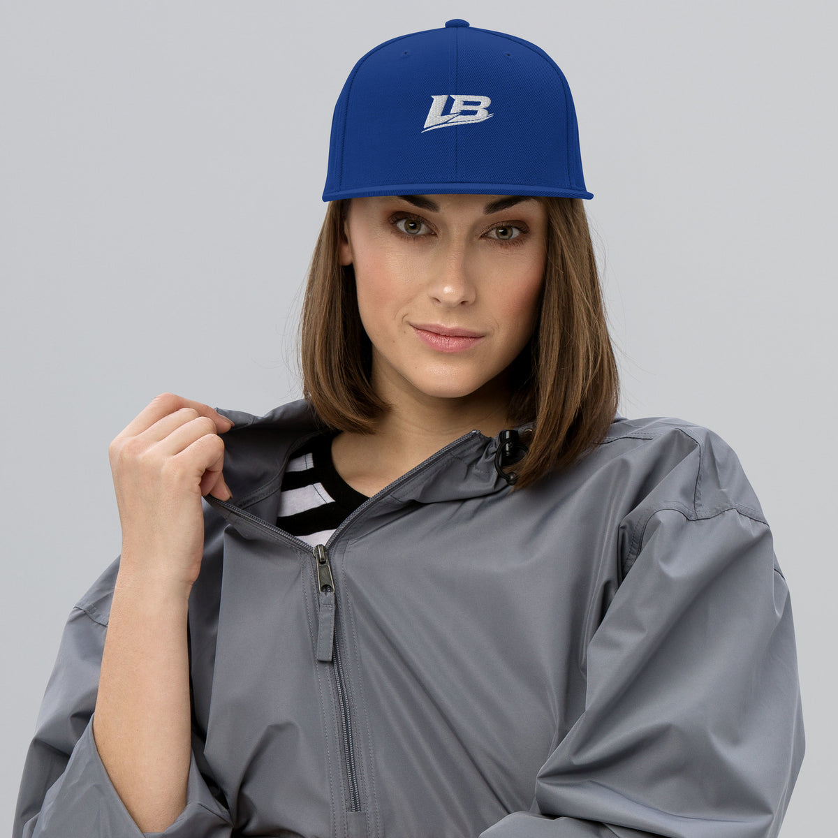Casquette snapback unisexe streetwear LB coloris royal blue, vue de face