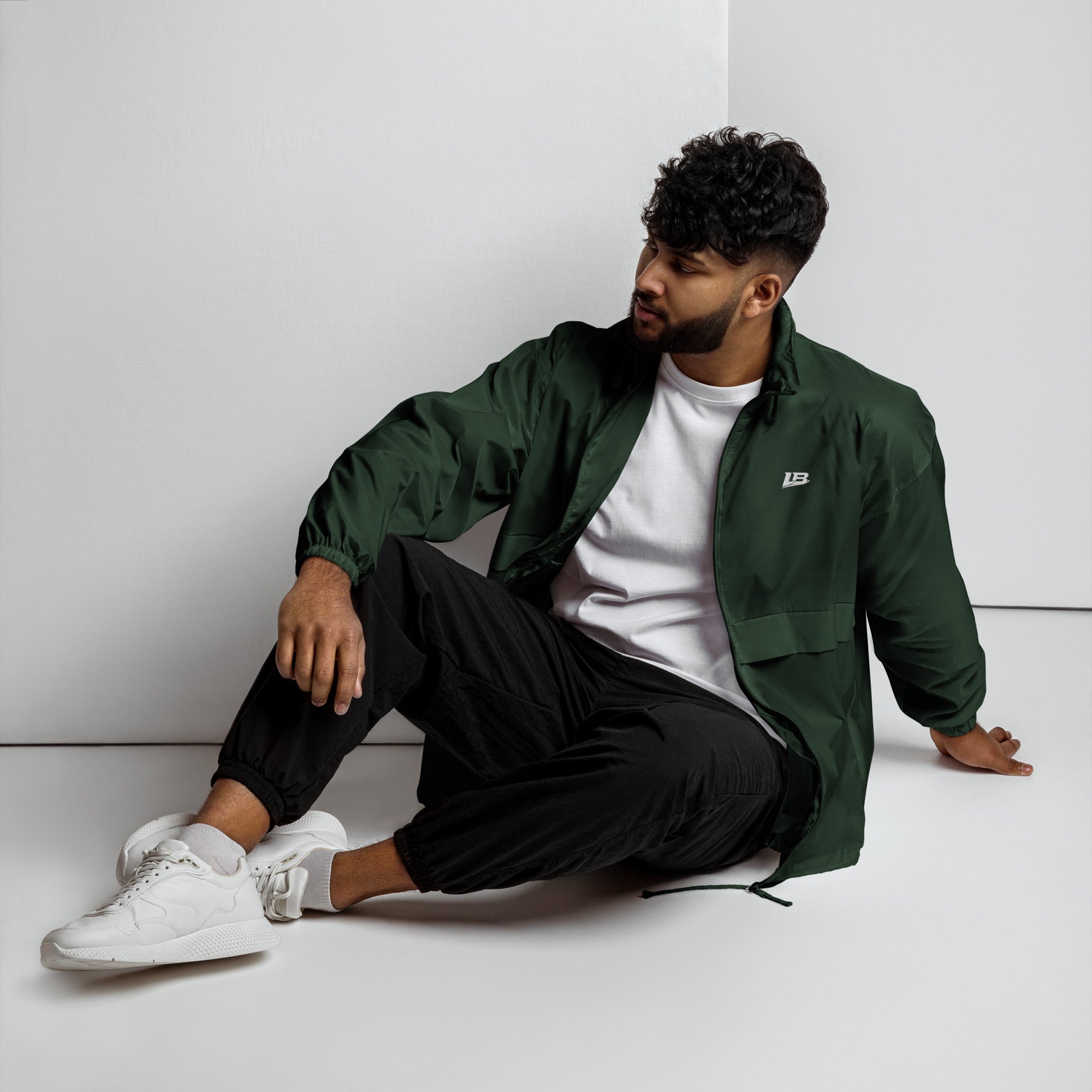 Coupe-vent leger unisexe streetwear LB vert foret, vue de face alternative