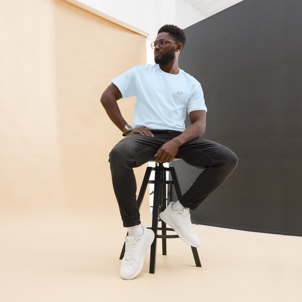 T-shirt basique unisexe streetwear LB coloris bleu clair, vue de face