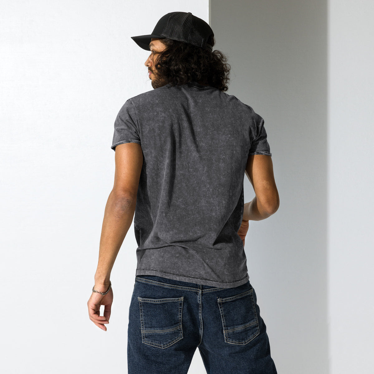 T-shirt denim unisexe streetwear LB, vue de face alternative