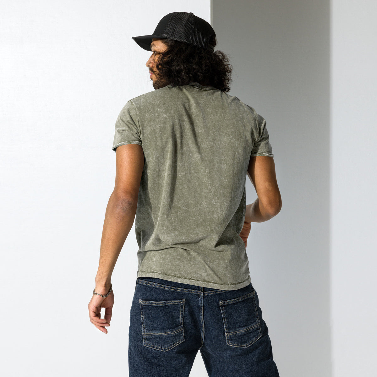 T-shirt denim unisexe streetwear LB coloris dark army green, vue de dos
